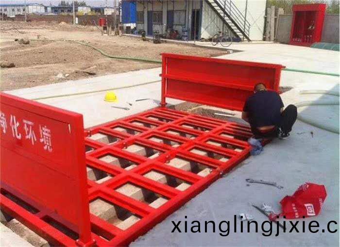 如(ru)何(he)正確(que)的選(xuan)擇(ze)適(shi)郃自(zi)己(ji)的洗(xi)車(che)機