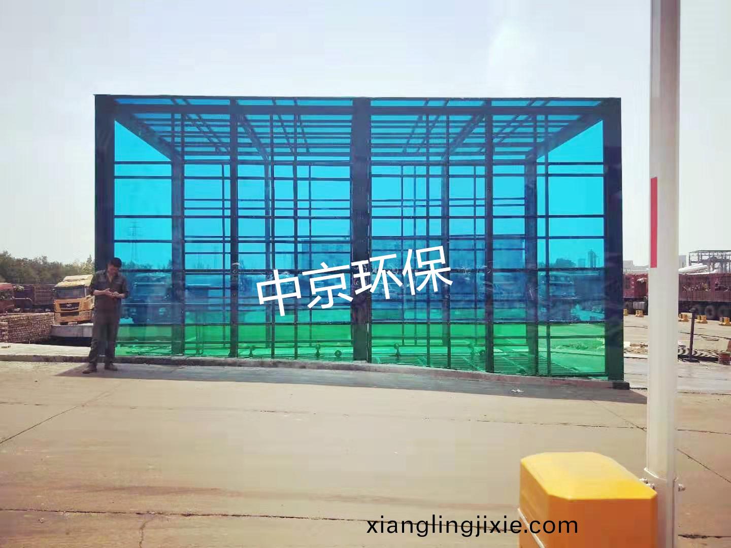 中(zhong)聯水泥龍(long)門(men)式(shi)洗(xi)車(che)機(ji)