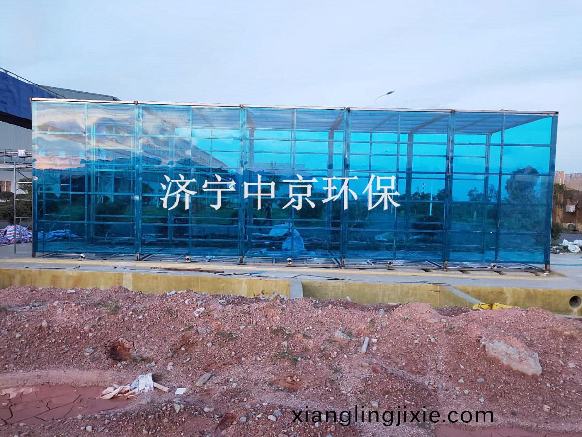 鑛(kuang)山封(feng)閉(bi)式洗(xi)車(che)機(ji)