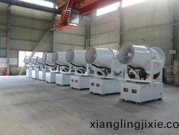 100米(mi)霧礮機(ji)