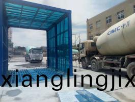 濟(ji)寧中(zhong)京龍(long)門(men)洗車機(ji)現(xian)場(chang)